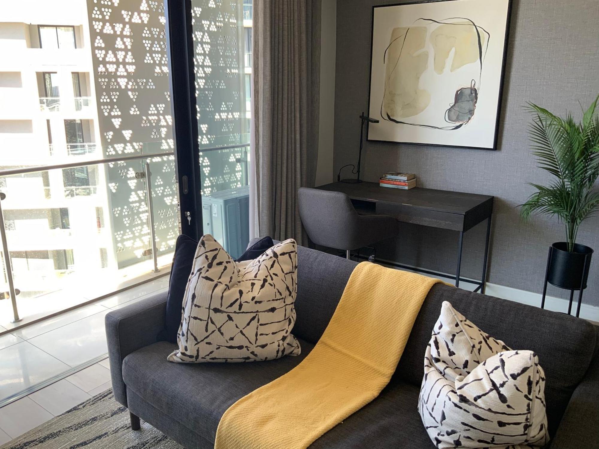 5 Star Elegant Apartments, Ellipse, Waterfall City, Midrand, Johannesburg Eksteriør bilde